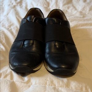 Vionic Women's Black Slip-On Sneakers CODIE